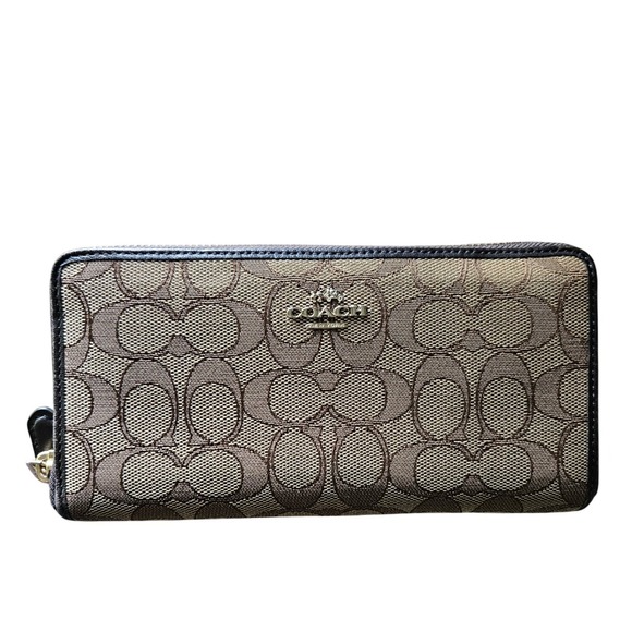 COACH Signature Jacquard Zip Around Wallet Designer Clutch Purse - Picture 1 of 5